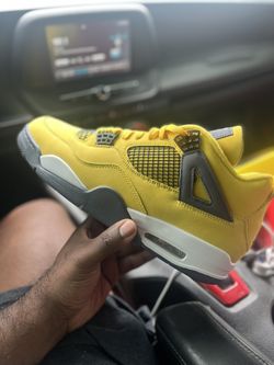 Air Jordan 4