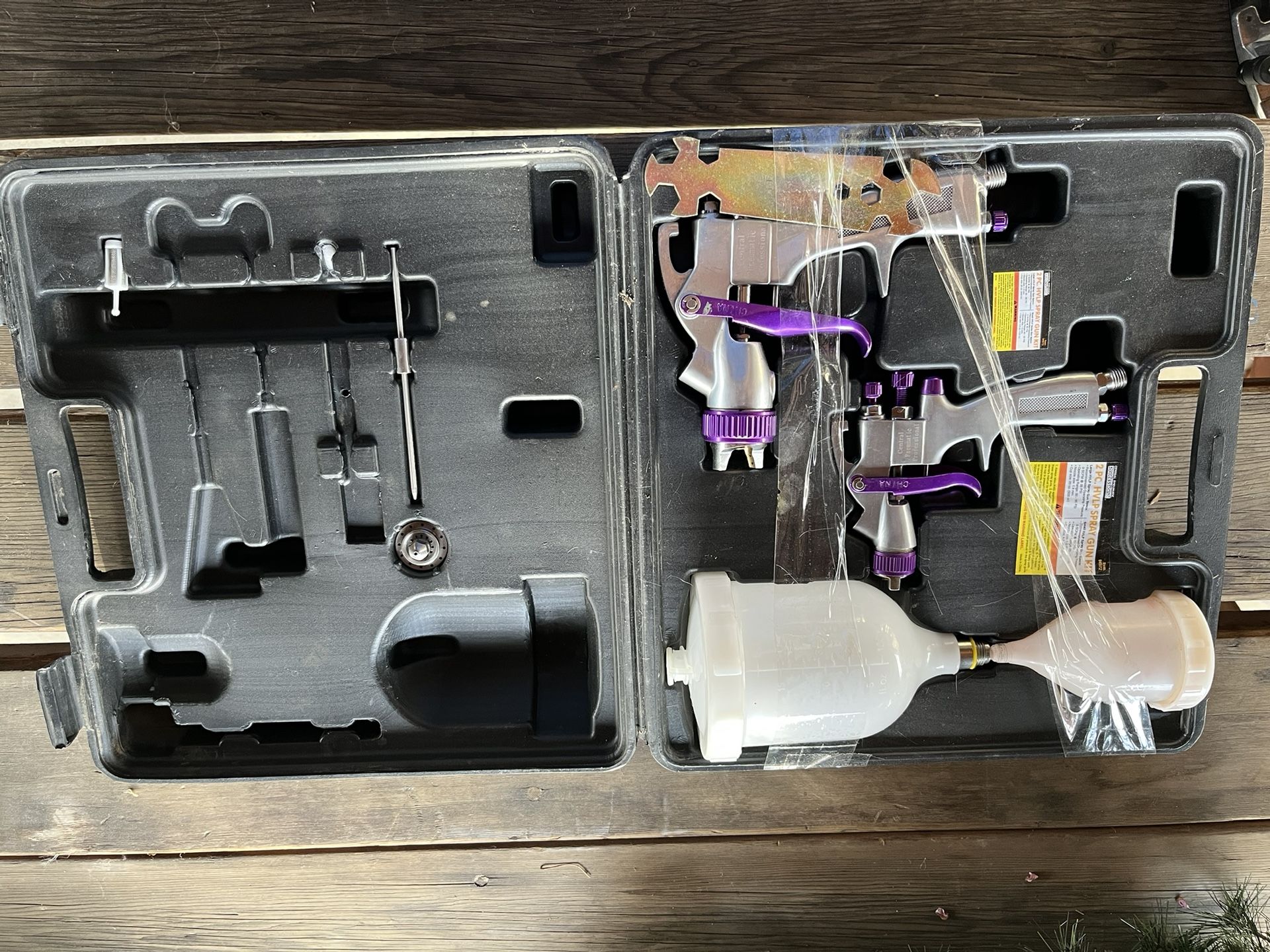 Central Pneumatic 2pc Professional Automotive HVLP Air Spray Gun Kit