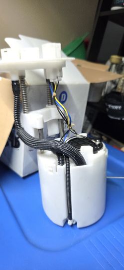 2010-2015 Toyota Prius Fuel Pump cheap $160