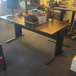 Free Desk 