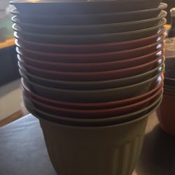 New plant pots 10 inches tall and 12 inches opening $3 each