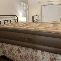 Queen Sized Self-Inflating Air Mattress