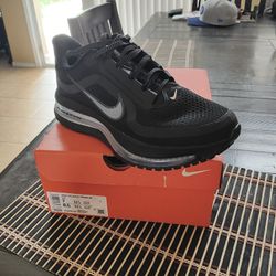 Nike Air Pegasus Premium