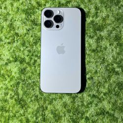 iPhone 16 Pro Max | 256GB | Natural Titanium | Factory Unlocked