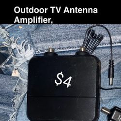 Indoor/Outdoor TV Antenna Amplifier NEW