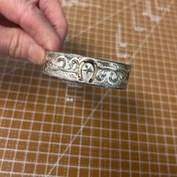 Ladies, horse themed bracelet