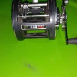 PENN 330 GTI GRAPHITE REEL