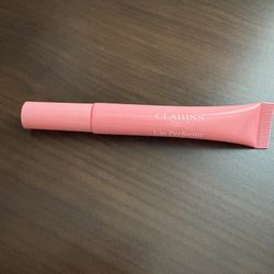 New CLARINS Lip Perfector 