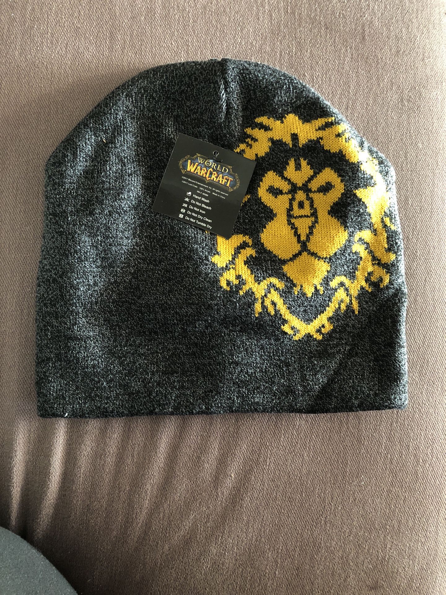 Exclusive Loot Crate World Of Warcraft Reversible Beanie