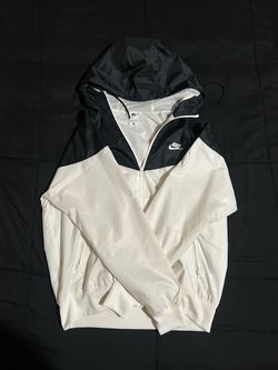 Nike wind breaker