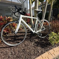 2016 Cannondale SuperSix EVO – Ultegra – Size 54 – Excellent / Low Hours