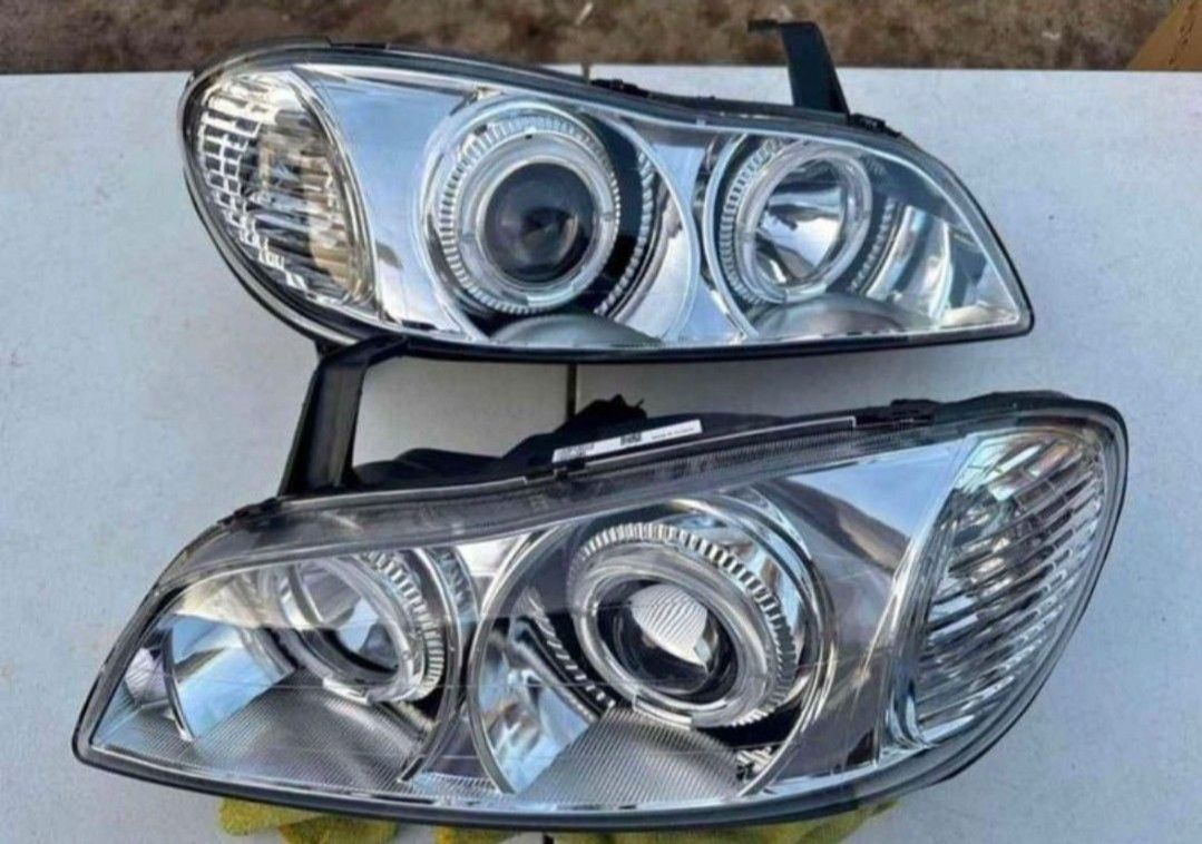 00-01 Infiniti I-30 / 02-04 Infiniti I-35 Projector LED Headlights/Luces Traceras r Micas Faros Faroles Calaveras Headlamps