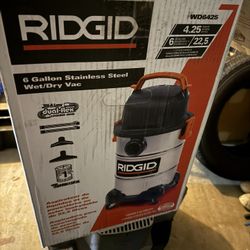 Ridgid Stainless steel 6 Gal Shop Vac