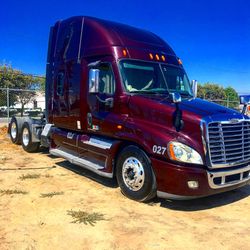 2009 frieghtliner cascadia