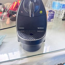 Nespresso Essanza