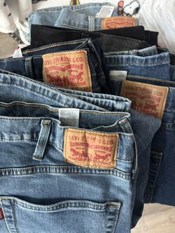 Men’s Levi Jeans