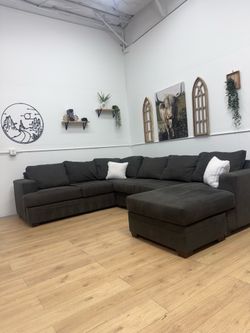 Large Gray Sectional Couch Free Delivery