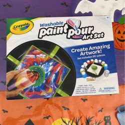 Washable Paint Pour Art Set .
