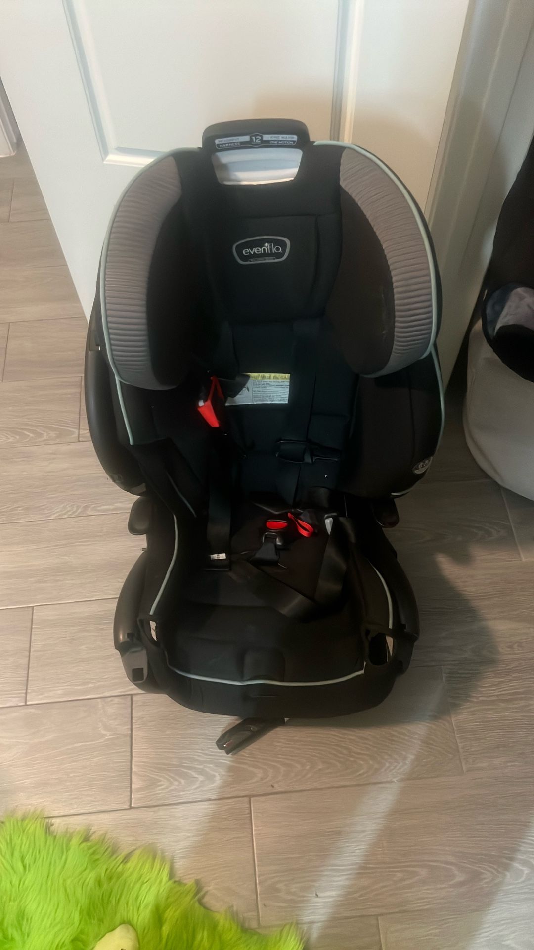 Car SEAT