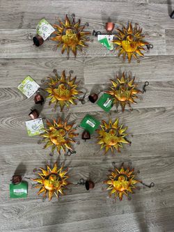 arden Decor: Metal Sun with Bell Hanging