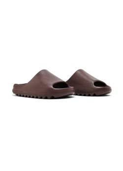Yeezy Slide fudge