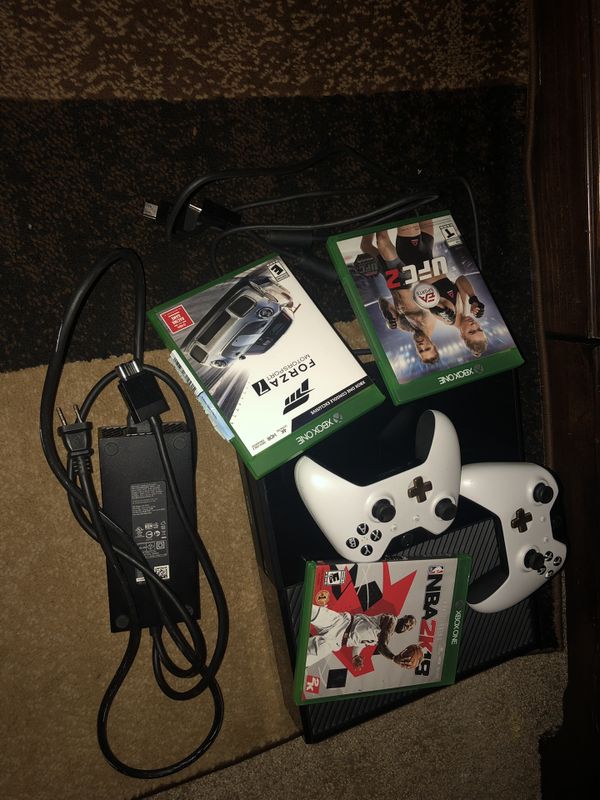 Xbox One With 2 Controllers And 3 Games With Power Cord And Hdmi