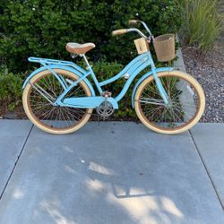 26” Huffy Nel Lusso Ladies Light Blue Beach Cruiser 