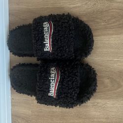 Balenciaga Slides