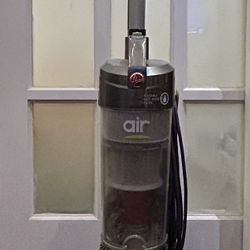 FREE Hoover Vacuum – pickup required