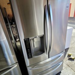 LG Stainless Steel 4 Door French Door Refrigerator With Water 💧 And 🧊 Dispenser 