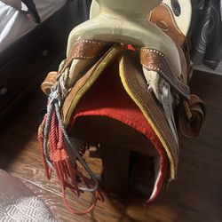 Saddle