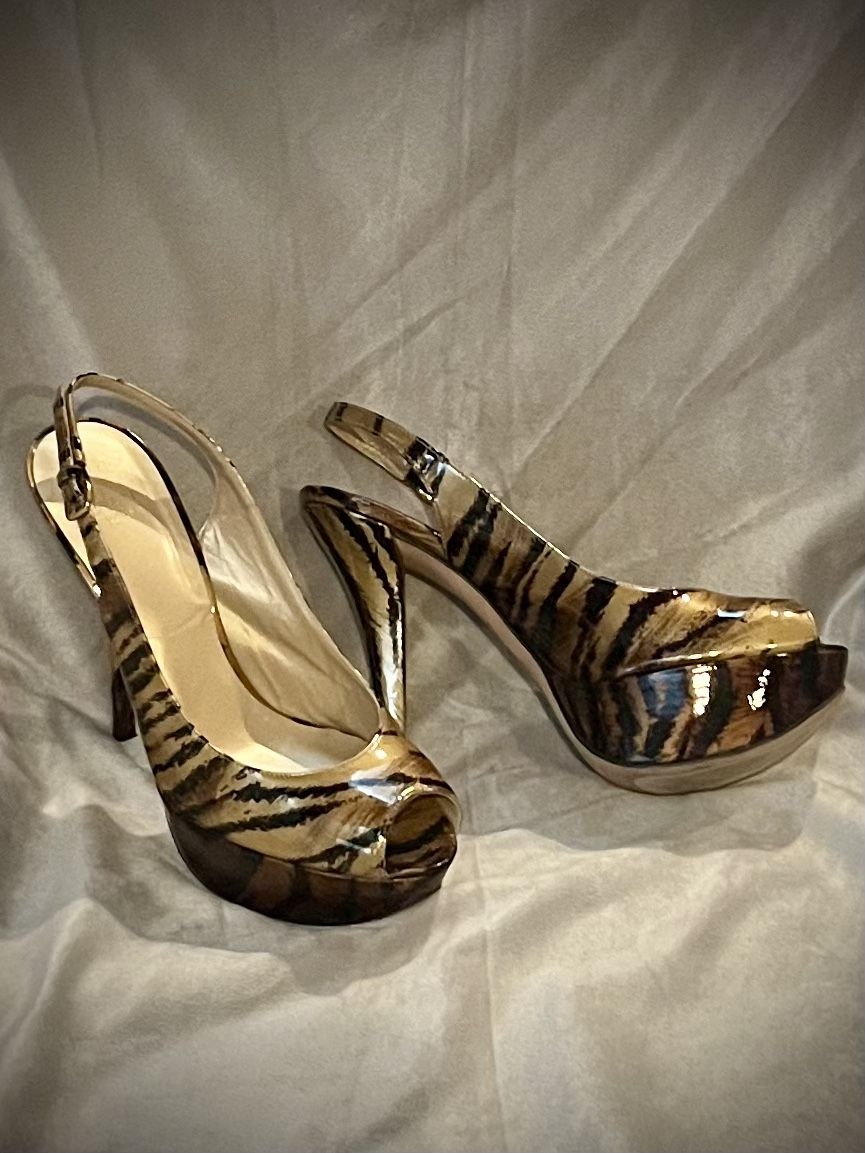 Stuart Weitzman Heels Size 10