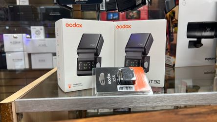 Godox iT32 for Sony