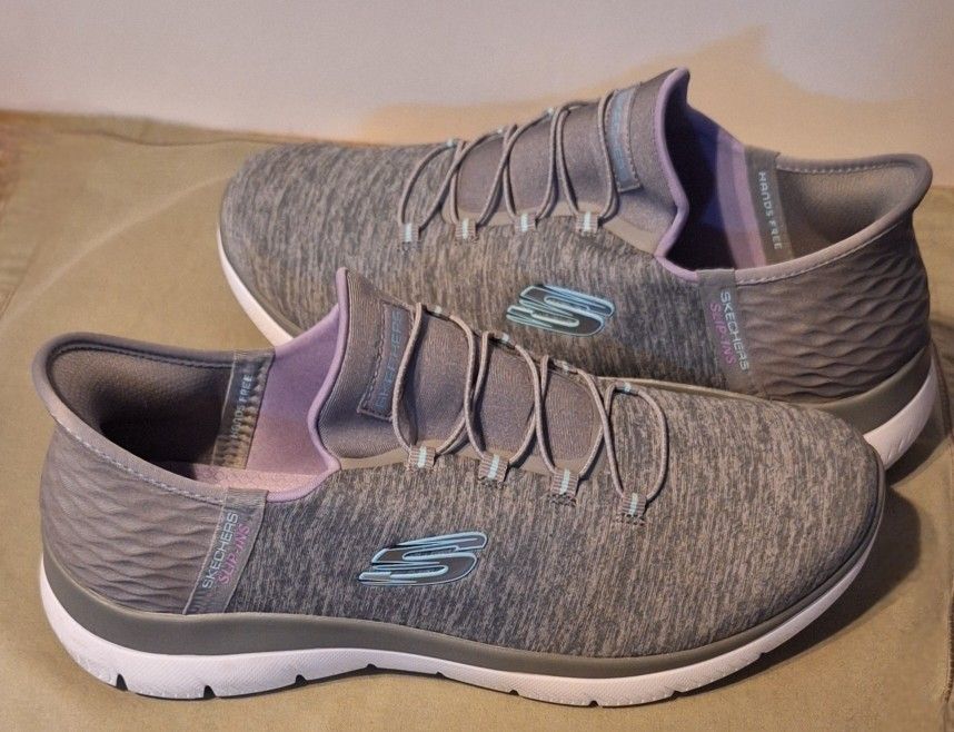 Skechers Women's Hands Free Slip Ins Summits Dazzling Haze Sneaker, Grey Mint, Size 11