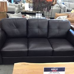 Mantua Leather Sofa 81” Long