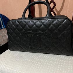 Authentic Chanel Bag for Sale in Baytown, TX - OfferUp