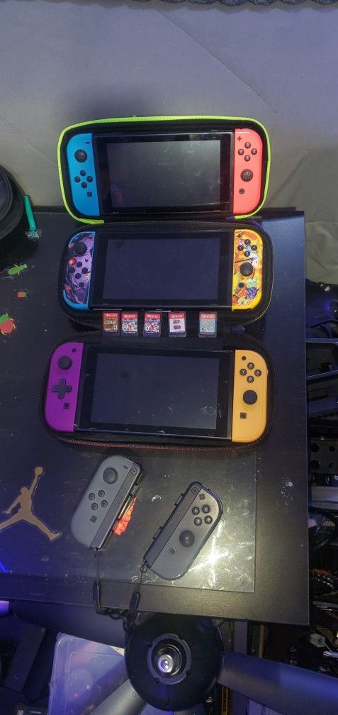 Nintendo Switches With Accessories