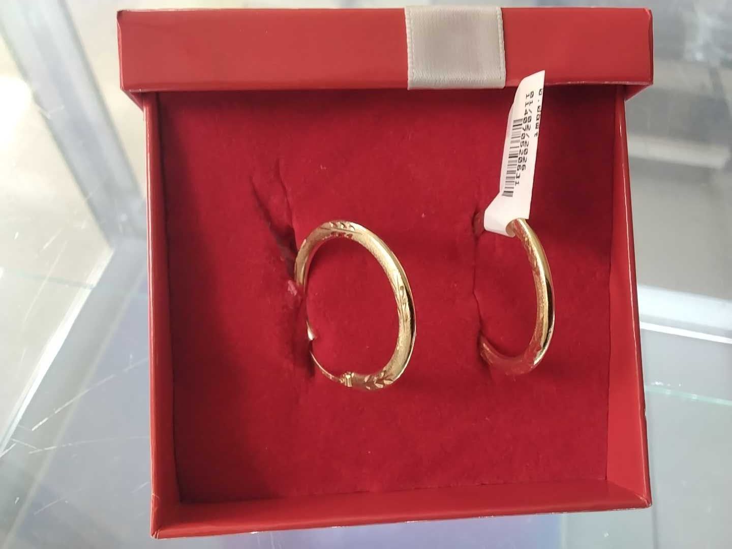 Bangle Earring Yellow Gold 14k (.585) 2.6 grams