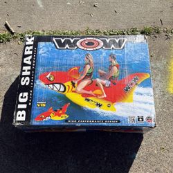 WOW 20-1040 Inflatable Big Shark Towable