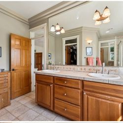 Bathroom Items For Sale