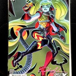 Harley Quinn #39 1:50 Signed by Mindy Lee w/COA-NM