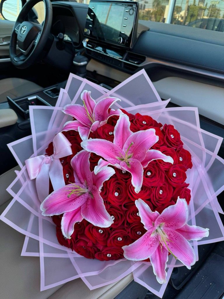 Ramo De Rosas