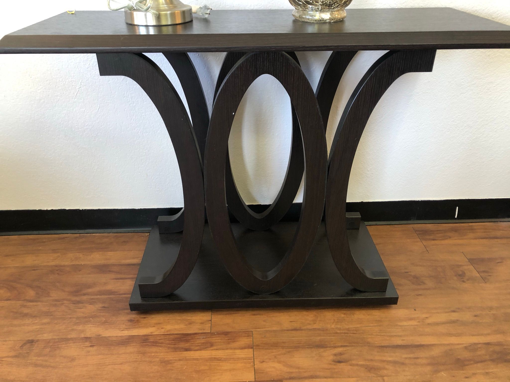 Espresso Consoler Table