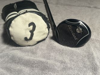 Cleveland Classic XL 3 Wood | Men’s RH 15.5* | Regular Flex