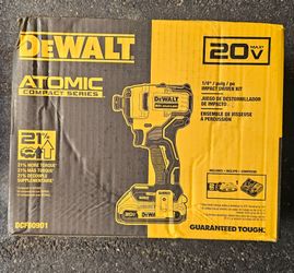 Dewalt 20-Volt atomic drill Driver kit battery, charger and bag included