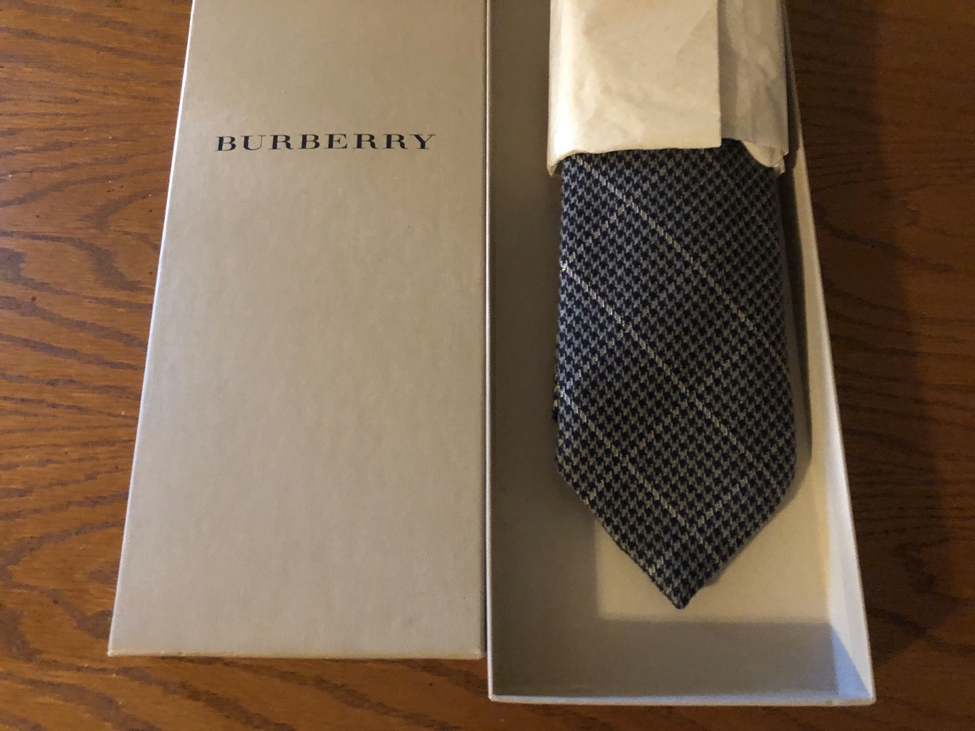Burberry Men’s Tie