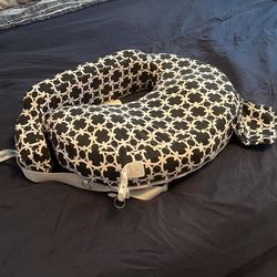 My Brest Friend Nursing Pillow