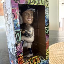 Tyler Glasnow Bobblehead 