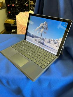Microsoft Surface Pro 4 i5-6300U/ 8GB RAM/256GB SSD -  Win 11 pro. Touchscreen. Nothing wrong.