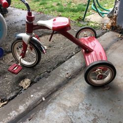 Tricycle 